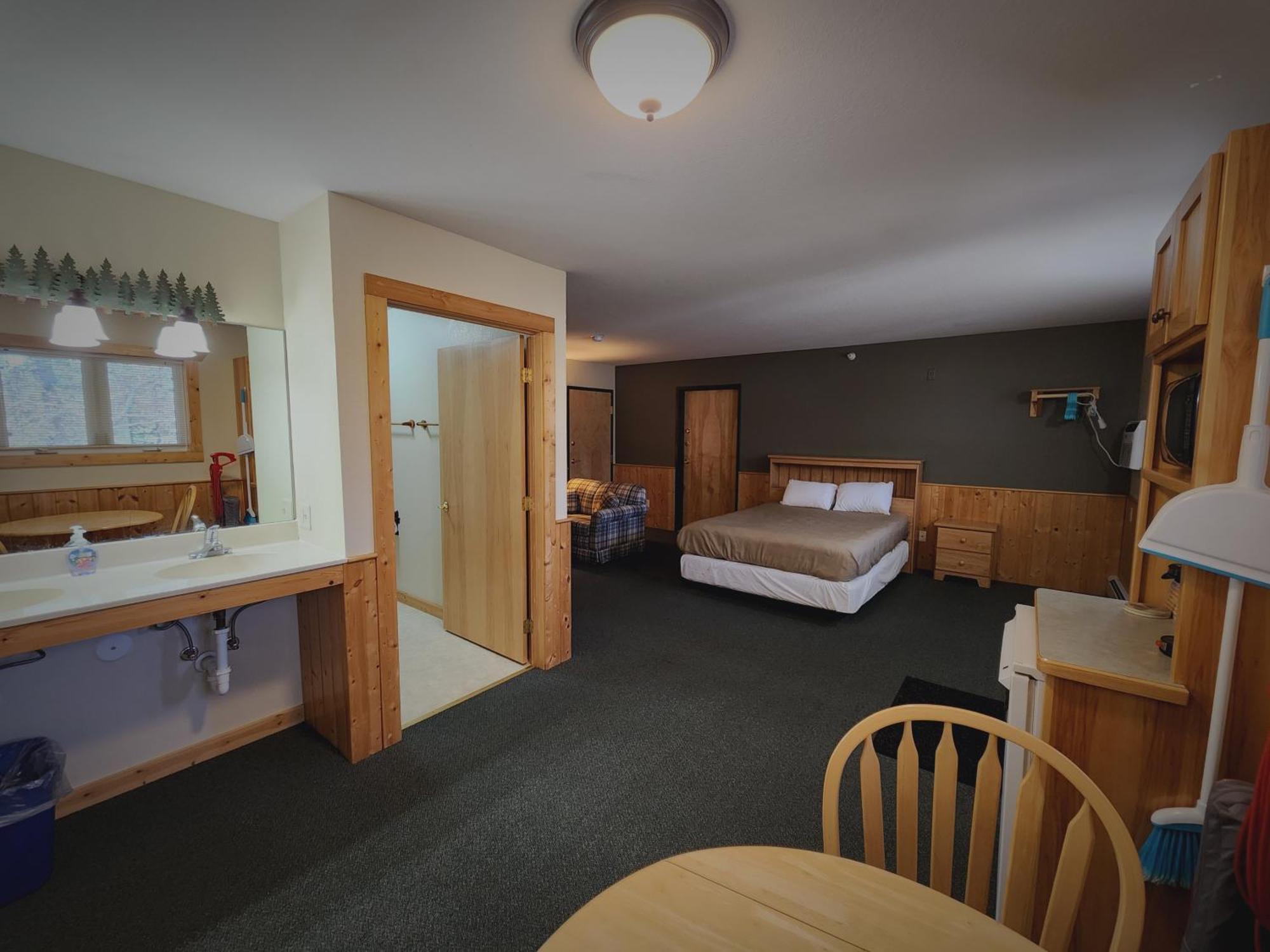 Viking Bay Resort And Lodge Miltona Exteriör bild