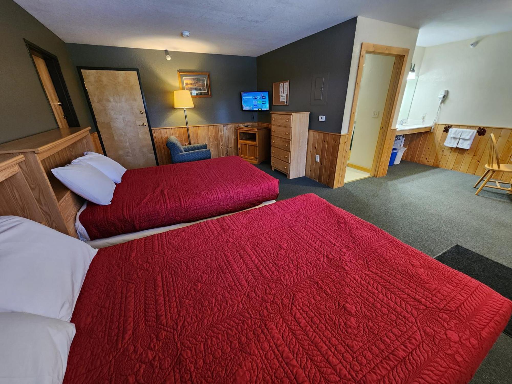 Viking Bay Resort And Lodge Miltona Exteriör bild